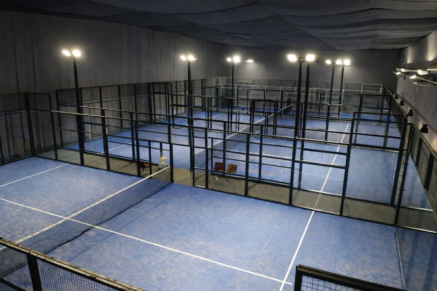Innvendig bilde av Next Padel padelhall i Modum